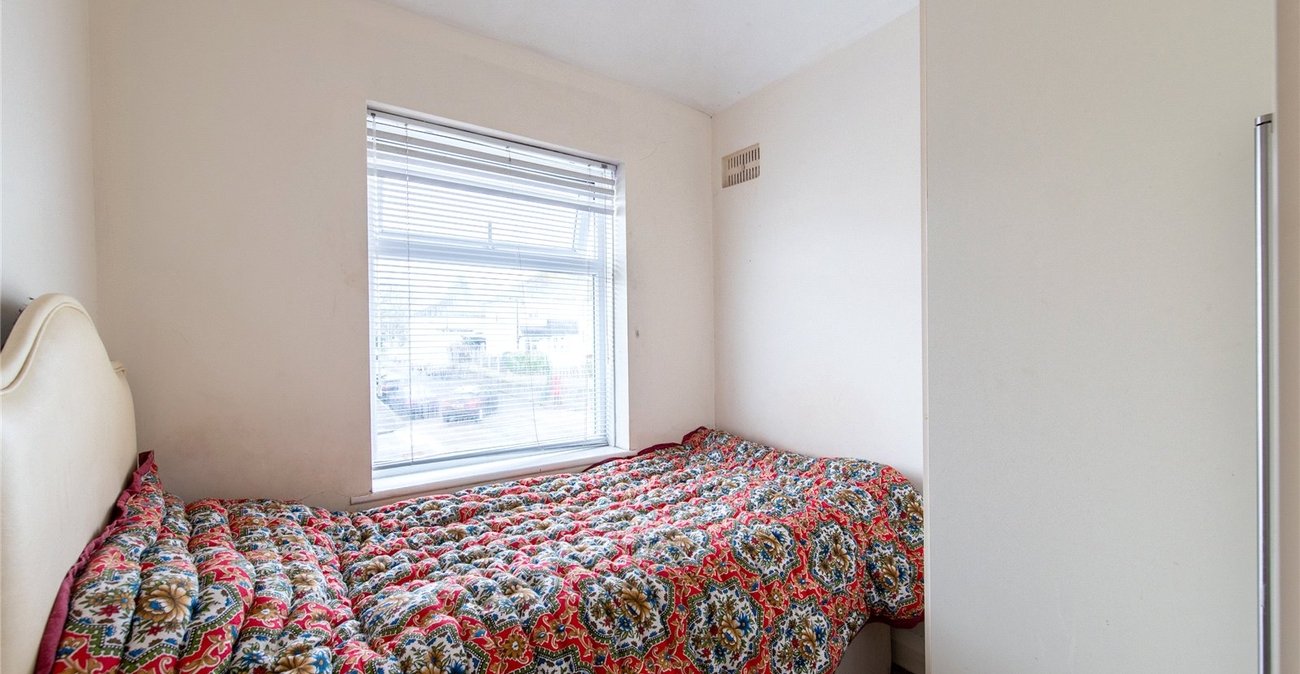 3 bedroom house for sale in Northfleet | Robinson Michael & Jackson