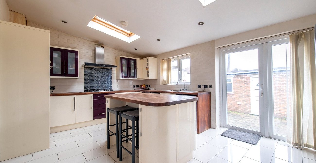 3 bedroom house for sale in Northfleet | Robinson Michael & Jackson