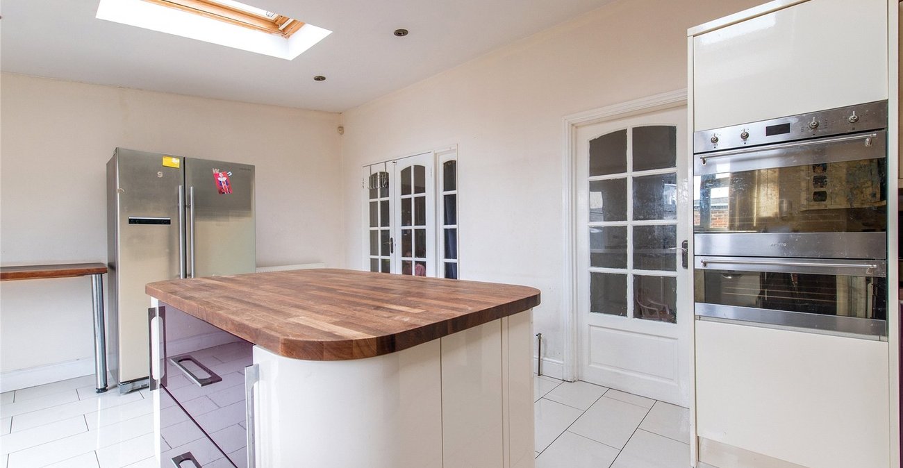 3 bedroom house for sale in Northfleet | Robinson Michael & Jackson