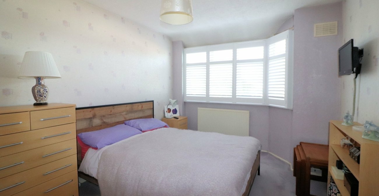 3 bedroom house for sale in Erith | Robinson Jackson