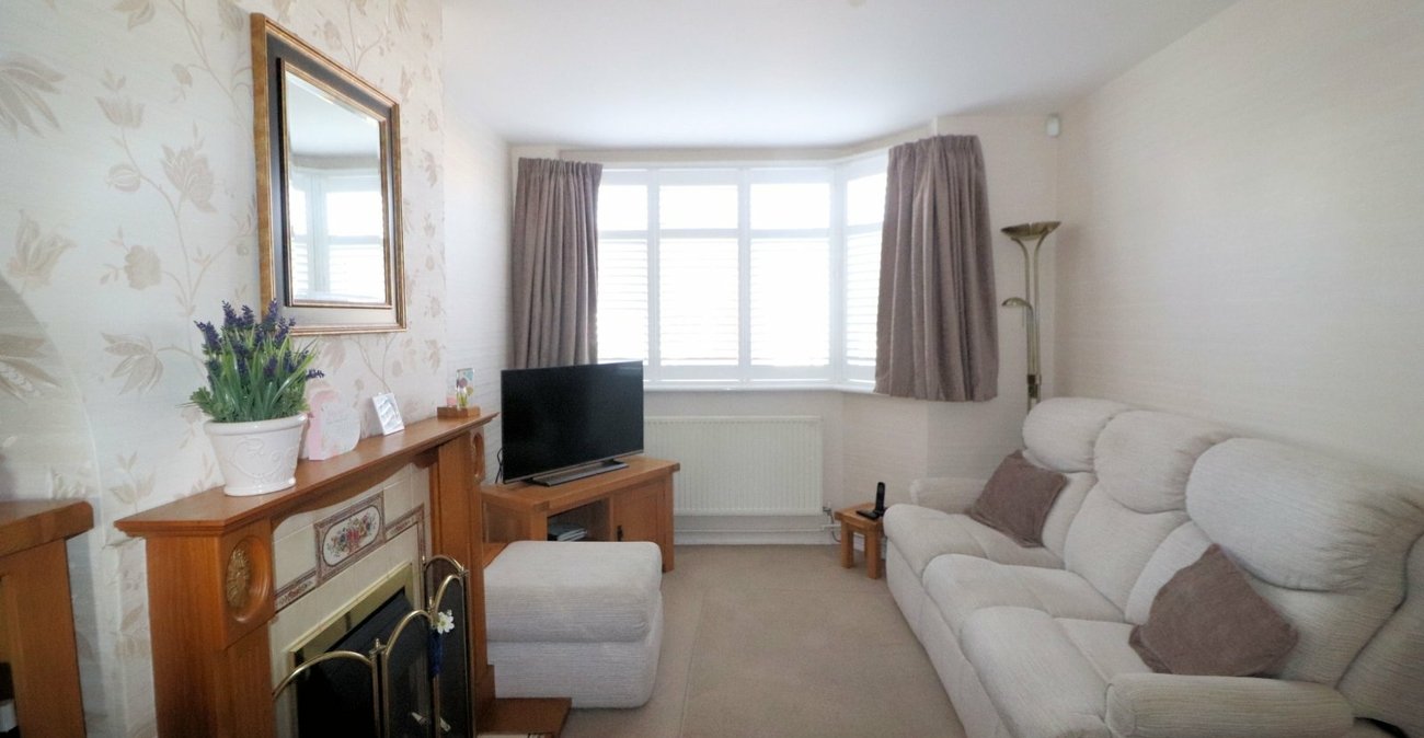 3 bedroom house for sale in Erith | Robinson Jackson