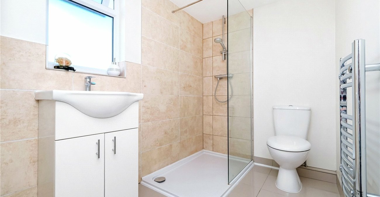 4 bedroom house for sale in Welling | Robinson Jackson