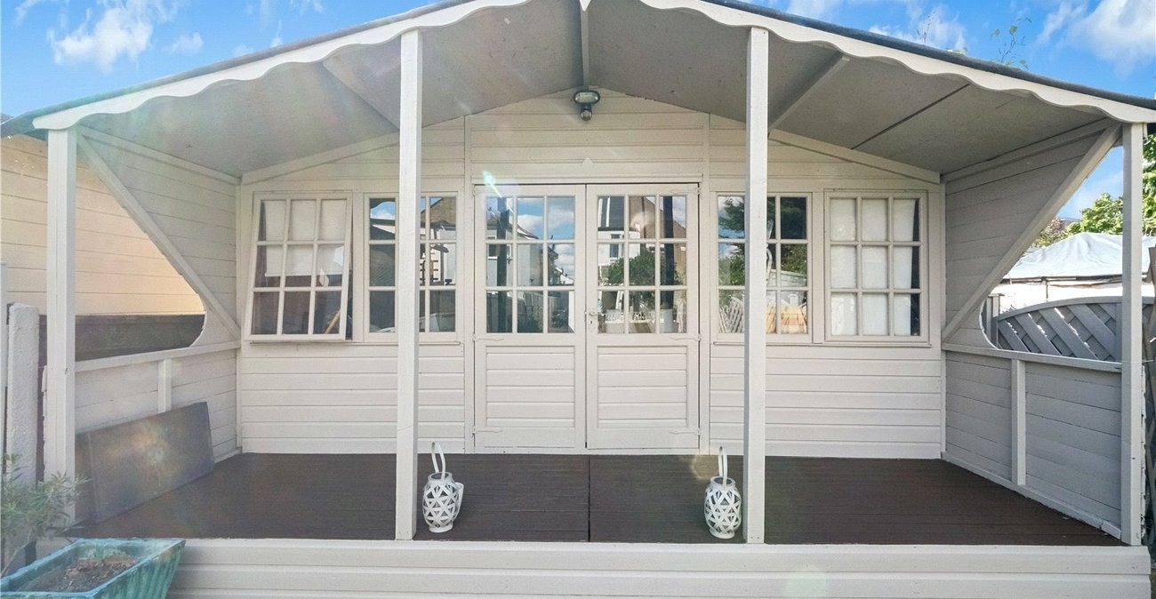 4 bedroom house for sale in Welling | Robinson Jackson