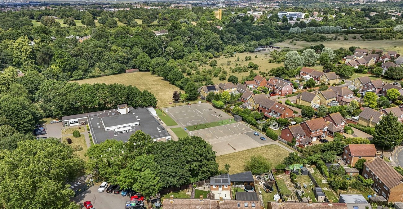 3 bedroom house for sale in Dartford | Robinson Jackson