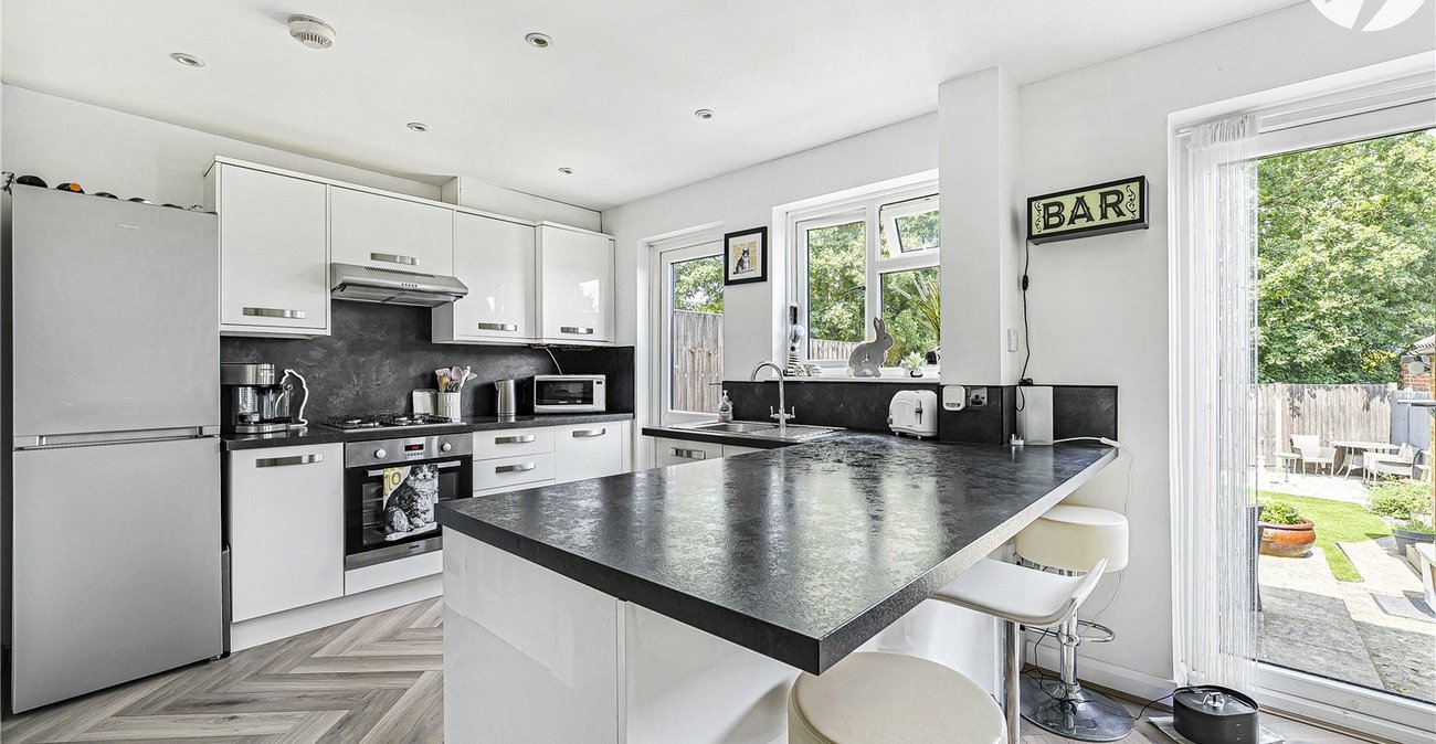 3 bedroom house for sale in Dartford | Robinson Jackson