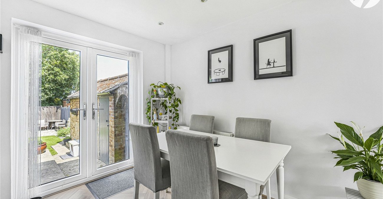 3 bedroom house for sale in Dartford | Robinson Jackson