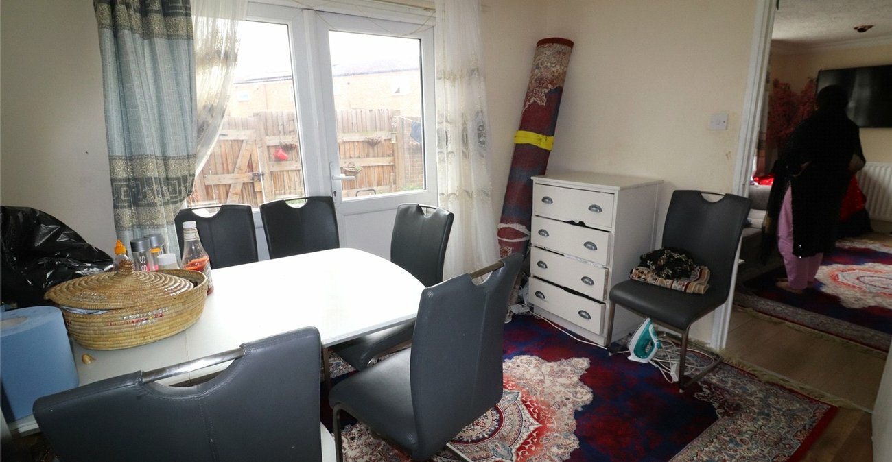 4 bedroom house for sale in Erith | Robinson Jackson