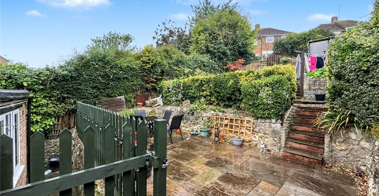 2 bedroom house for sale in Davis Estate | Robinson Michael & Jackson