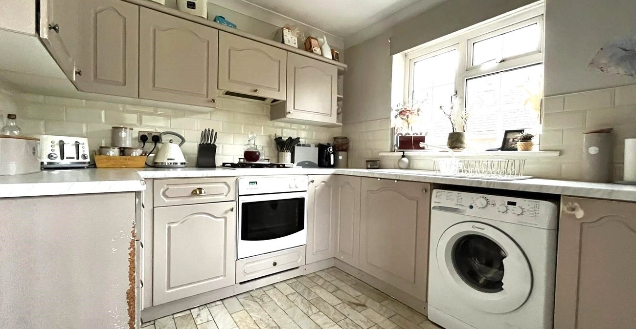 2 bedroom bungalow for sale in Davis Estate | Robinson Michael & Jackson