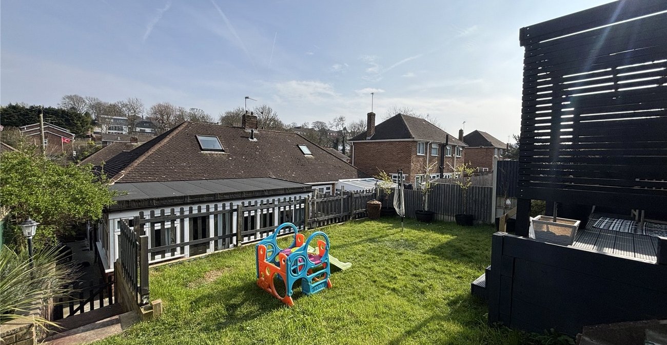 3 bedroom bungalow for sale in Davis Estate | Robinson Michael & Jackson