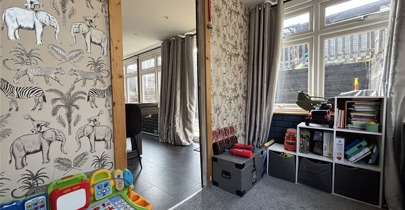 3 bedroom bungalow for sale in Davis Estate | Robinson Michael & Jackson