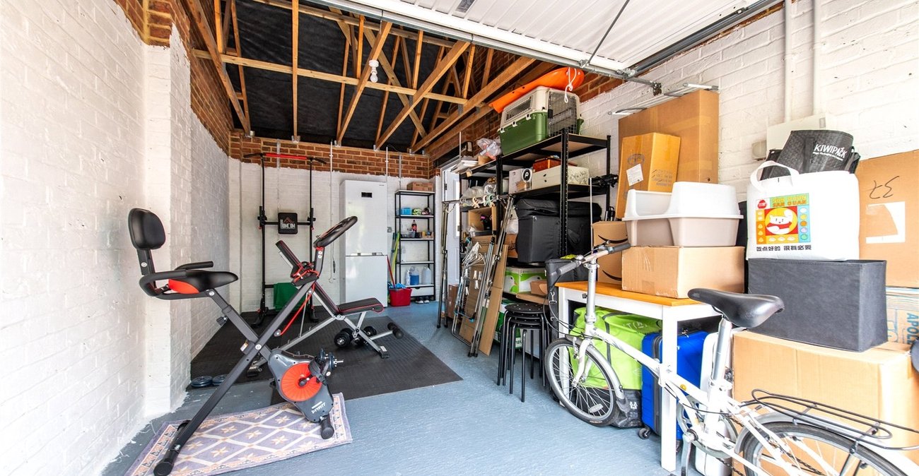 3 bedroom house for sale in Allington | Robinson Michael & Jackson