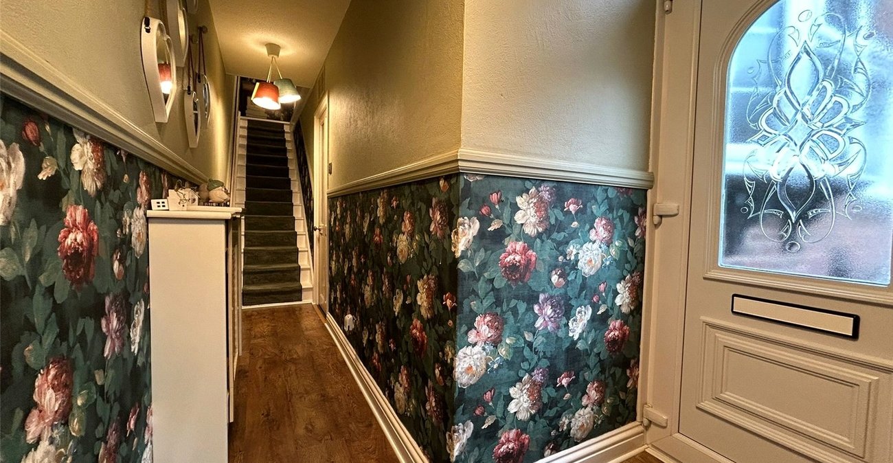 2 bedroom house for sale in Woolwich | Robinson Jackson