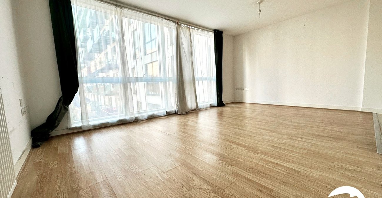 1 bedroom property for sale in London | Robinson Jackson