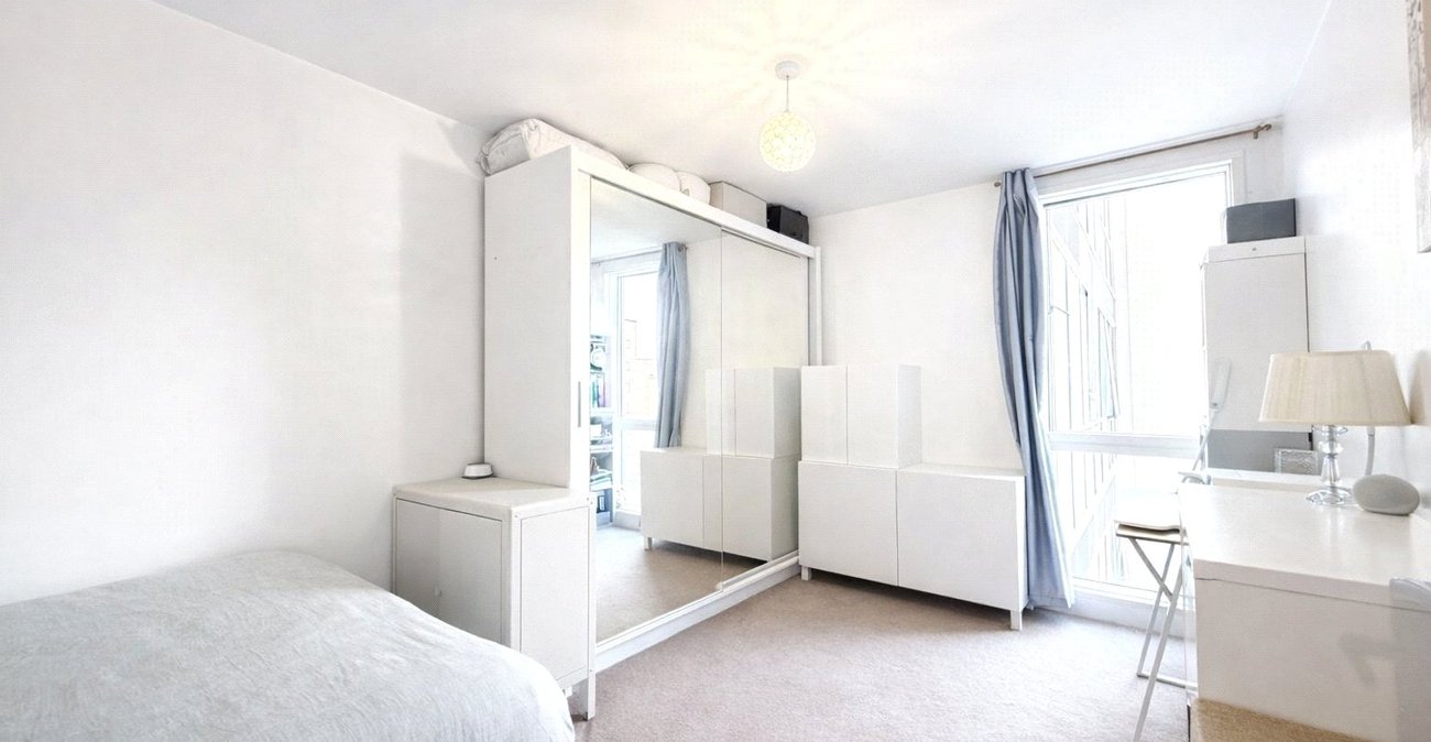 1 bedroom property for sale in London | Robinson Jackson