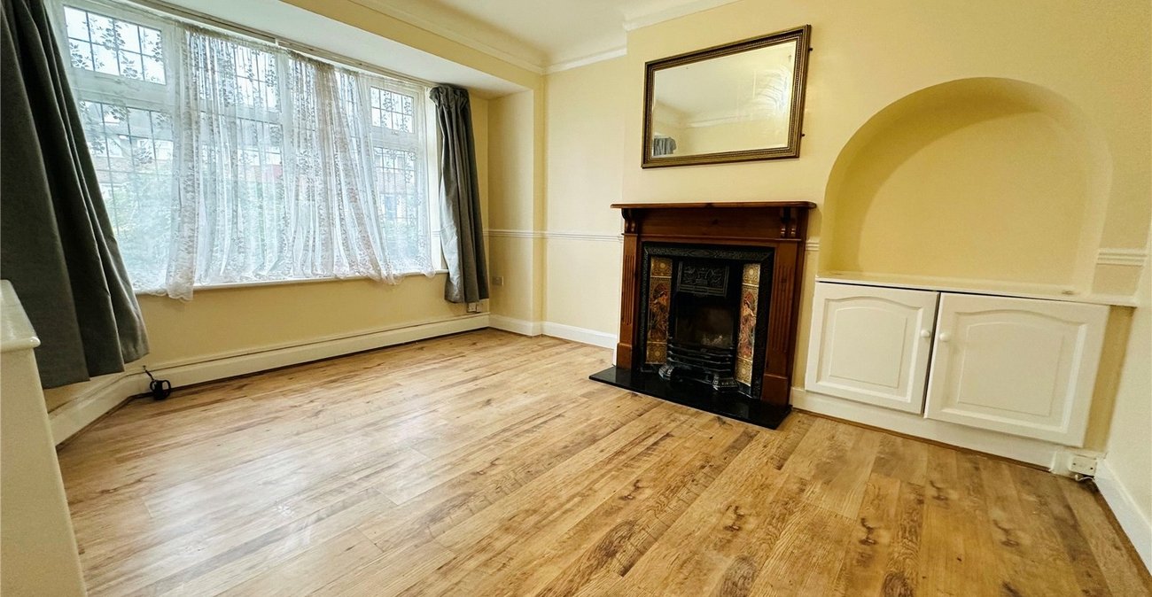 3 bedroom house for sale in Catford | Robinson Jackson