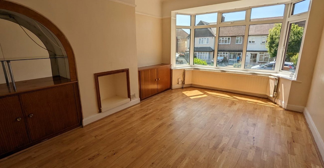 3 bedroom house for sale in Catford | Robinson Jackson