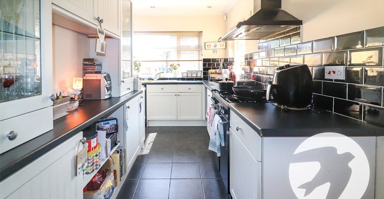 4 bedroom house for sale in Erith | Robinson Jackson