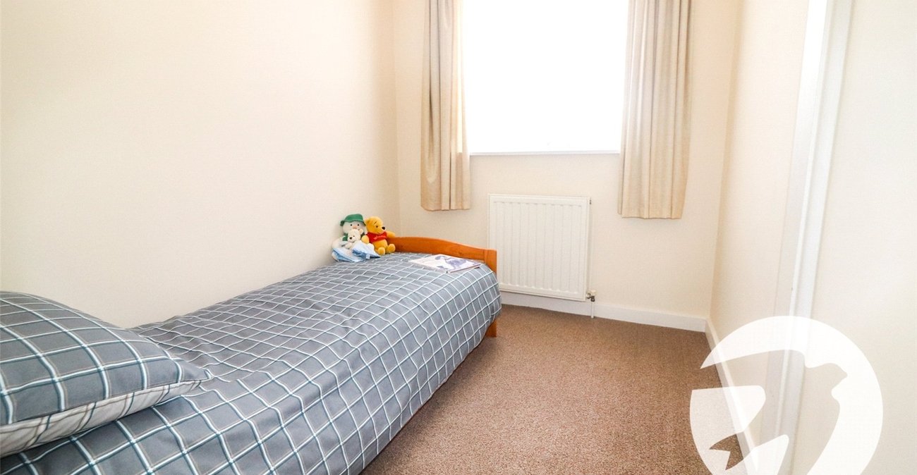 4 bedroom house for sale in Erith | Robinson Jackson