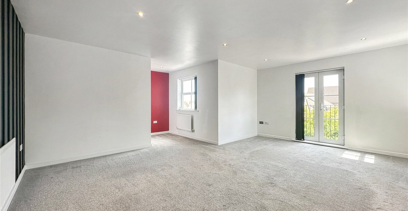 2 bedroom property for sale in Gillingham | Robinson Michael & Jackson