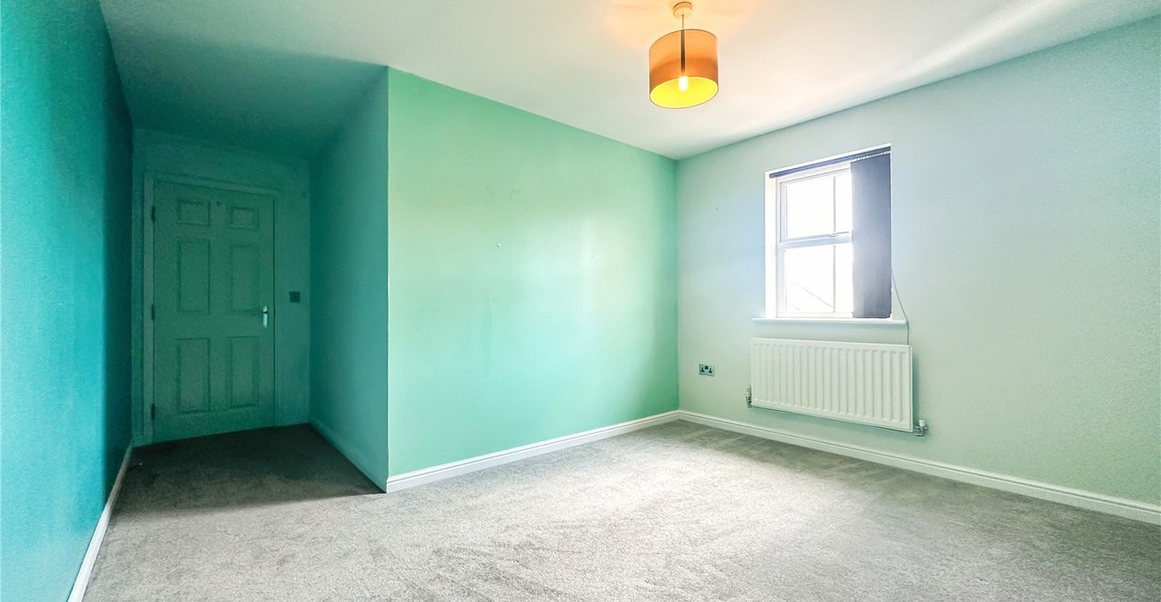 2 bedroom property for sale in Gillingham | Robinson Michael & Jackson