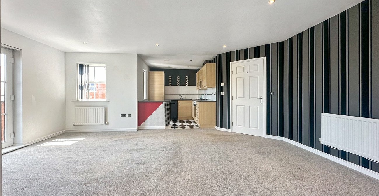2 bedroom property for sale in Gillingham | Robinson Michael & Jackson