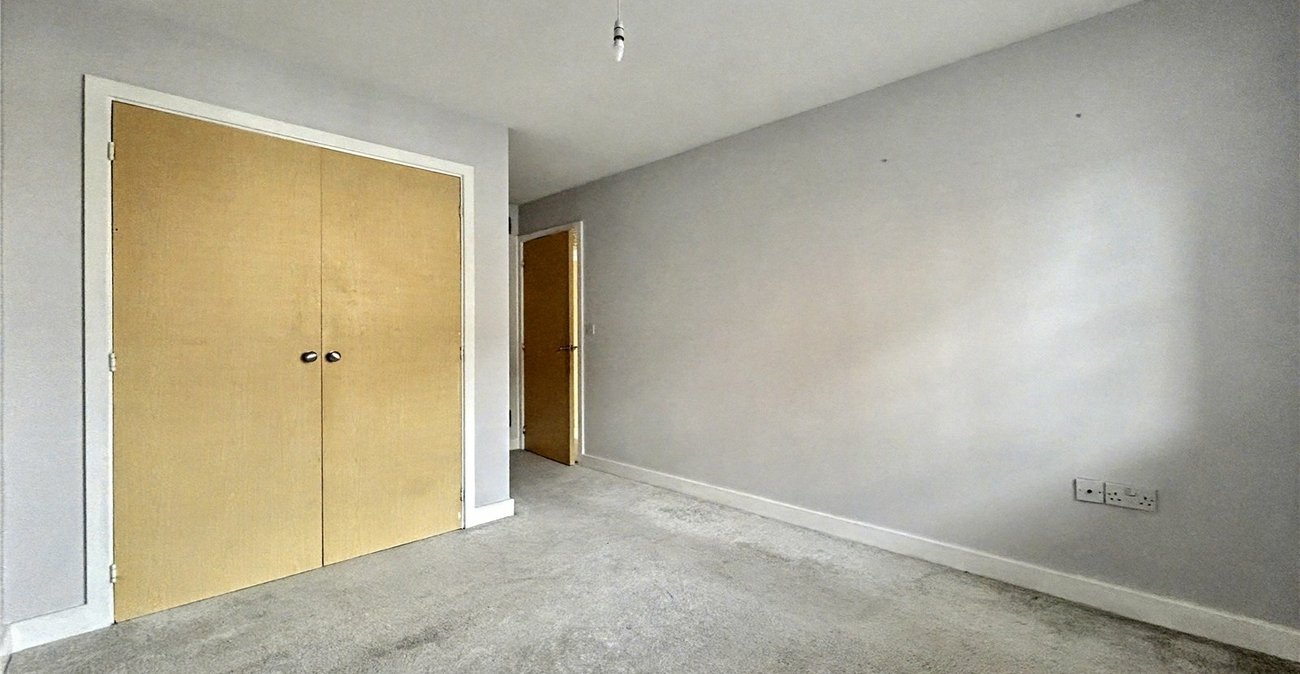 2 bedroom property for sale in Gillingham | Robinson Michael & Jackson