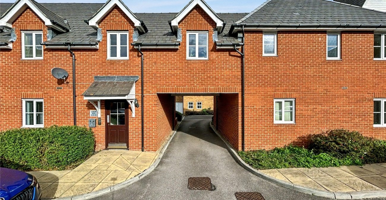 2 bedroom property for sale in Gillingham | Robinson Michael & Jackson