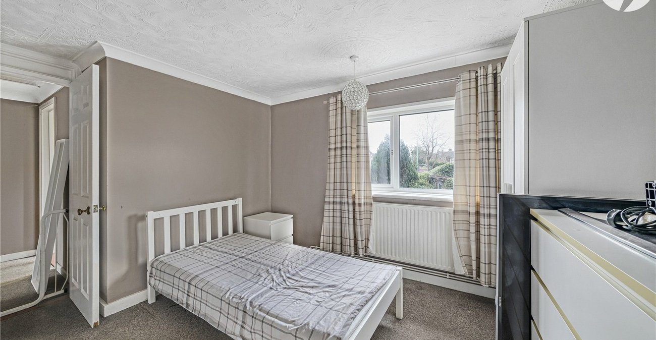 3 bedroom house for sale in Northfleet | Robinson Michael & Jackson