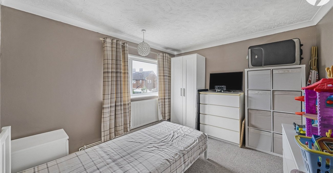 3 bedroom house for sale in Northfleet | Robinson Michael & Jackson