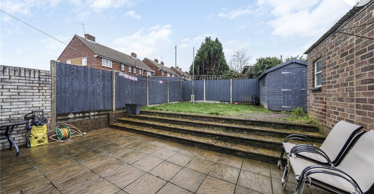 3 bedroom house for sale in Northfleet | Robinson Michael & Jackson