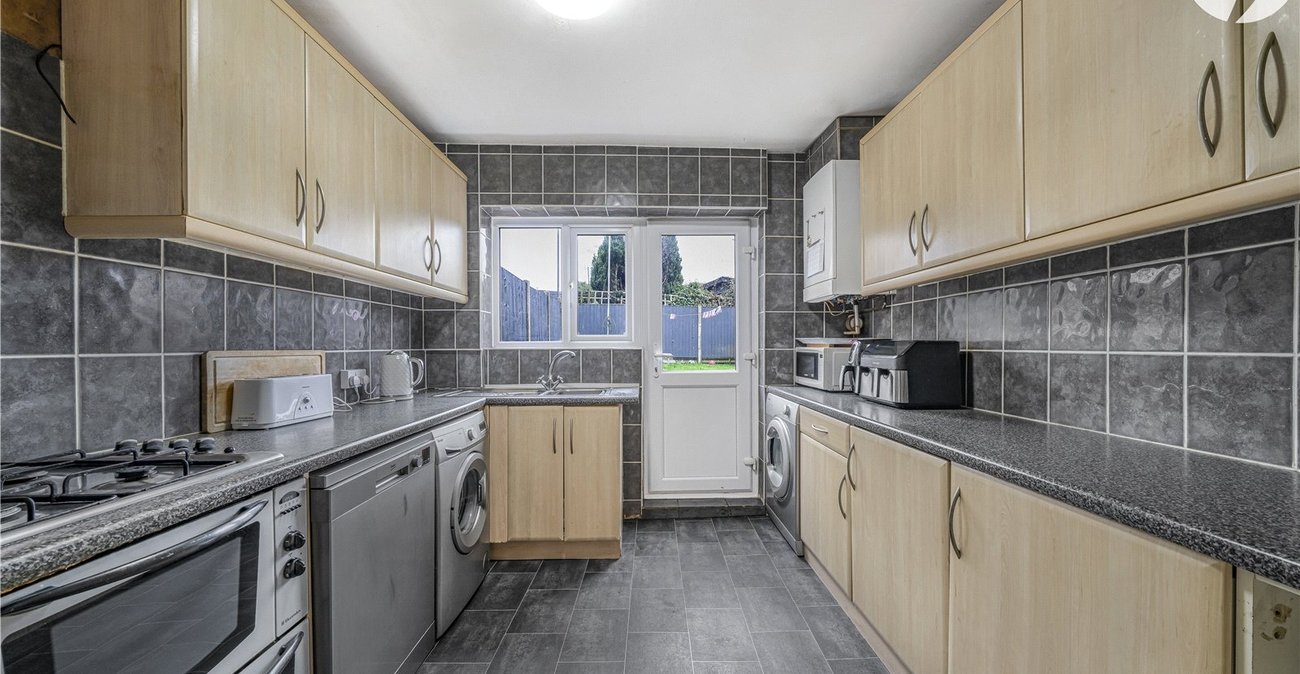 3 bedroom house for sale in Northfleet | Robinson Michael & Jackson