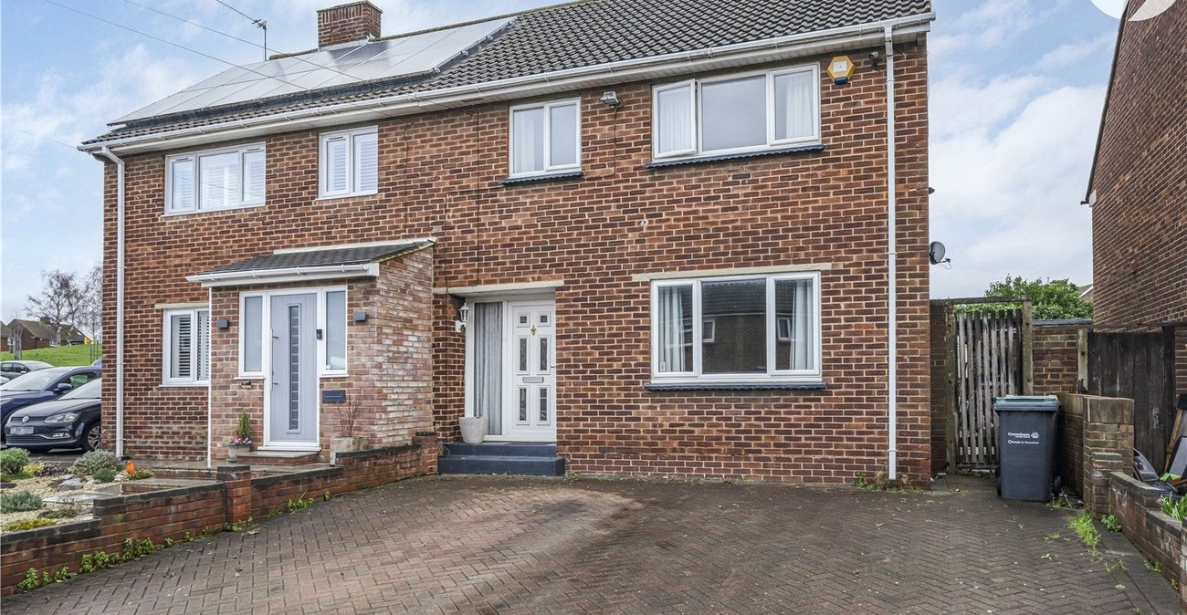 3 bedroom house for sale in Northfleet | Robinson Michael & Jackson