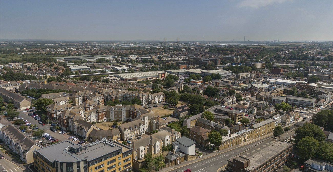 1 bedroom property for sale in Dartford | Robinson Jackson