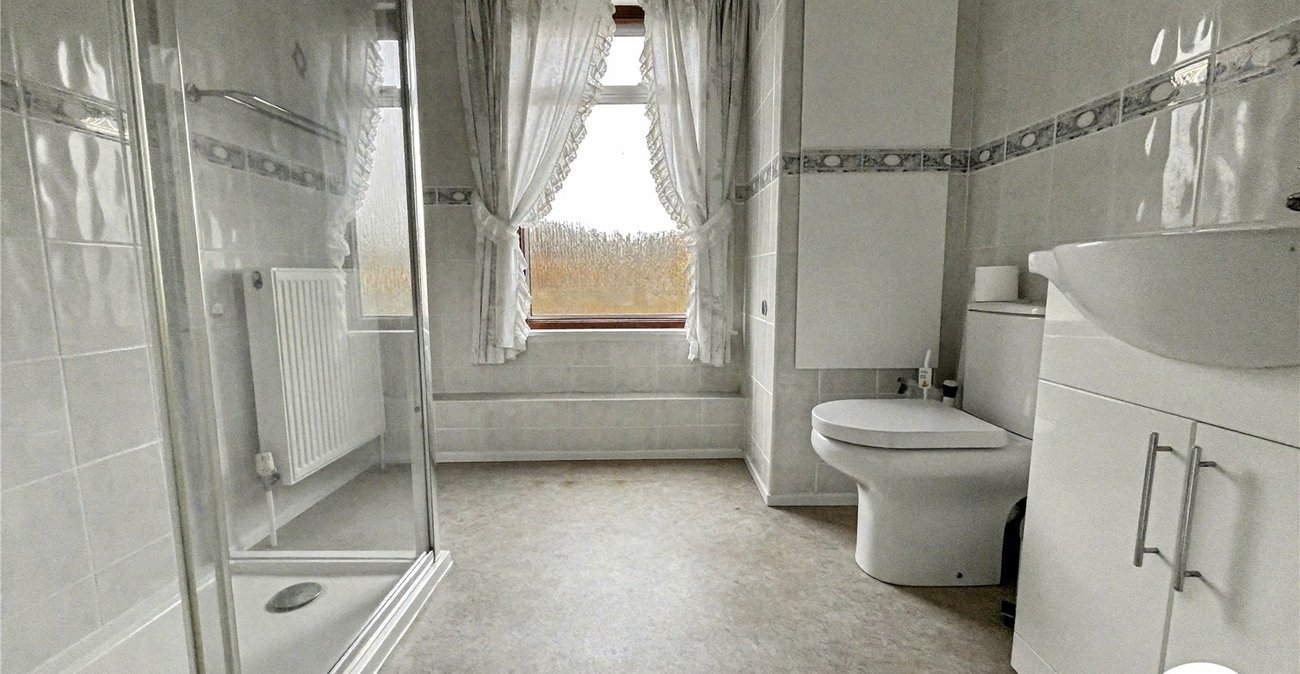 2 bedroom house for sale in Snodland | Robinson Michael & Jackson