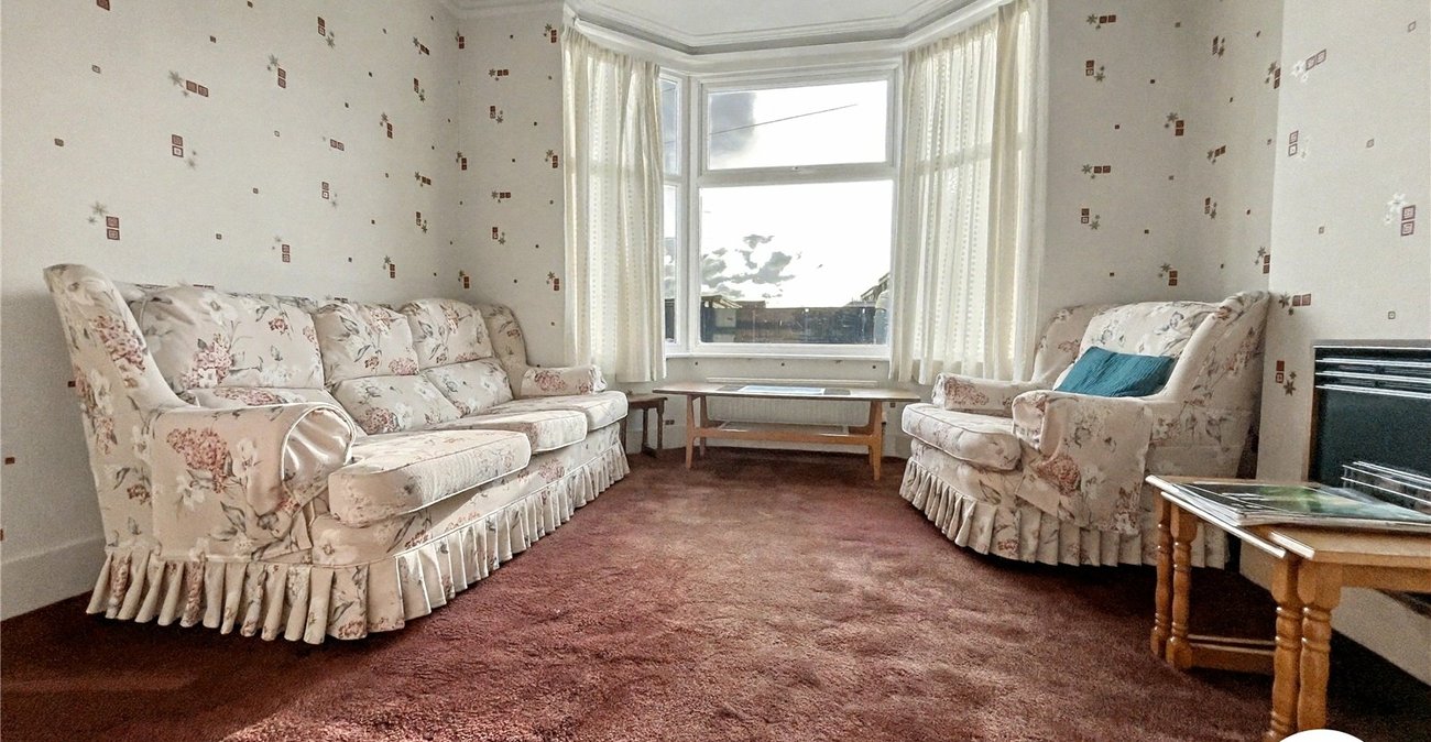 2 bedroom house for sale in Snodland | Robinson Michael & Jackson