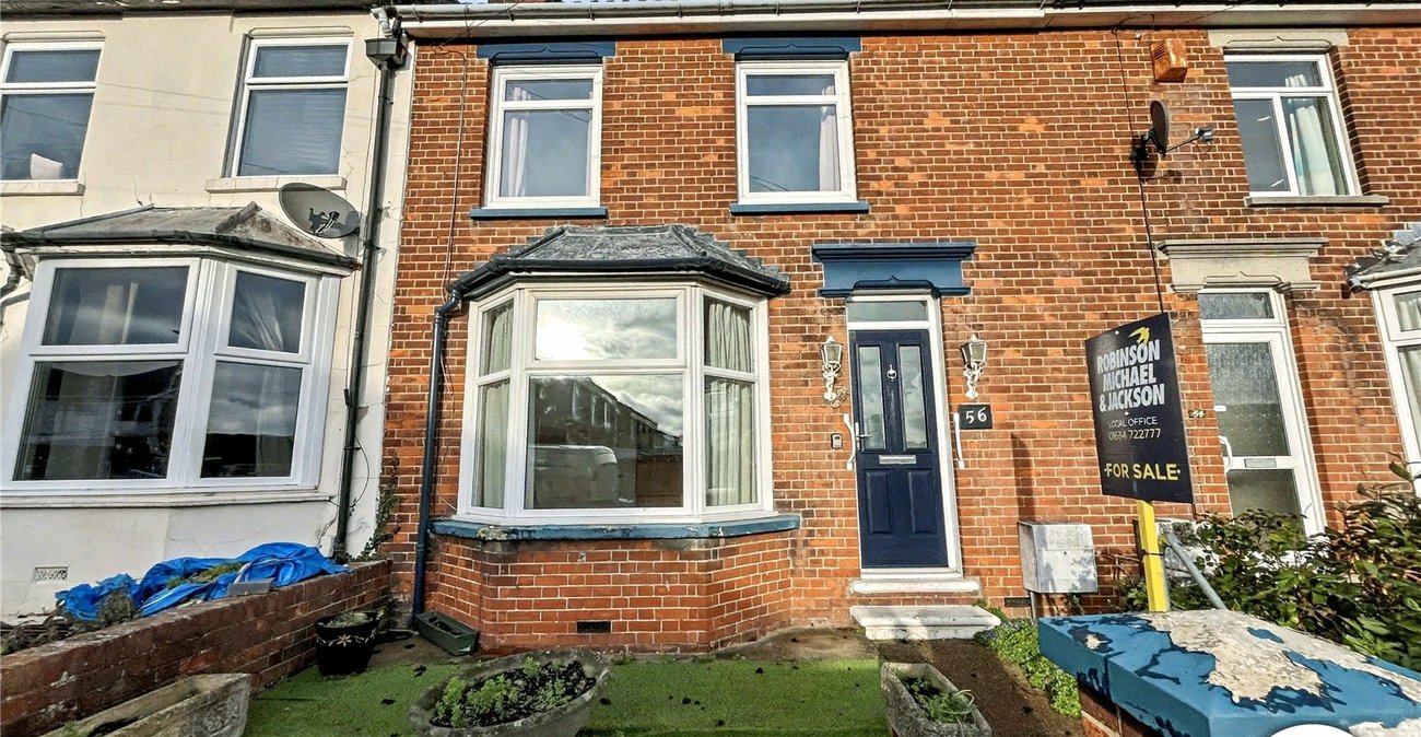 2 bedroom house for sale in Snodland | Robinson Michael & Jackson