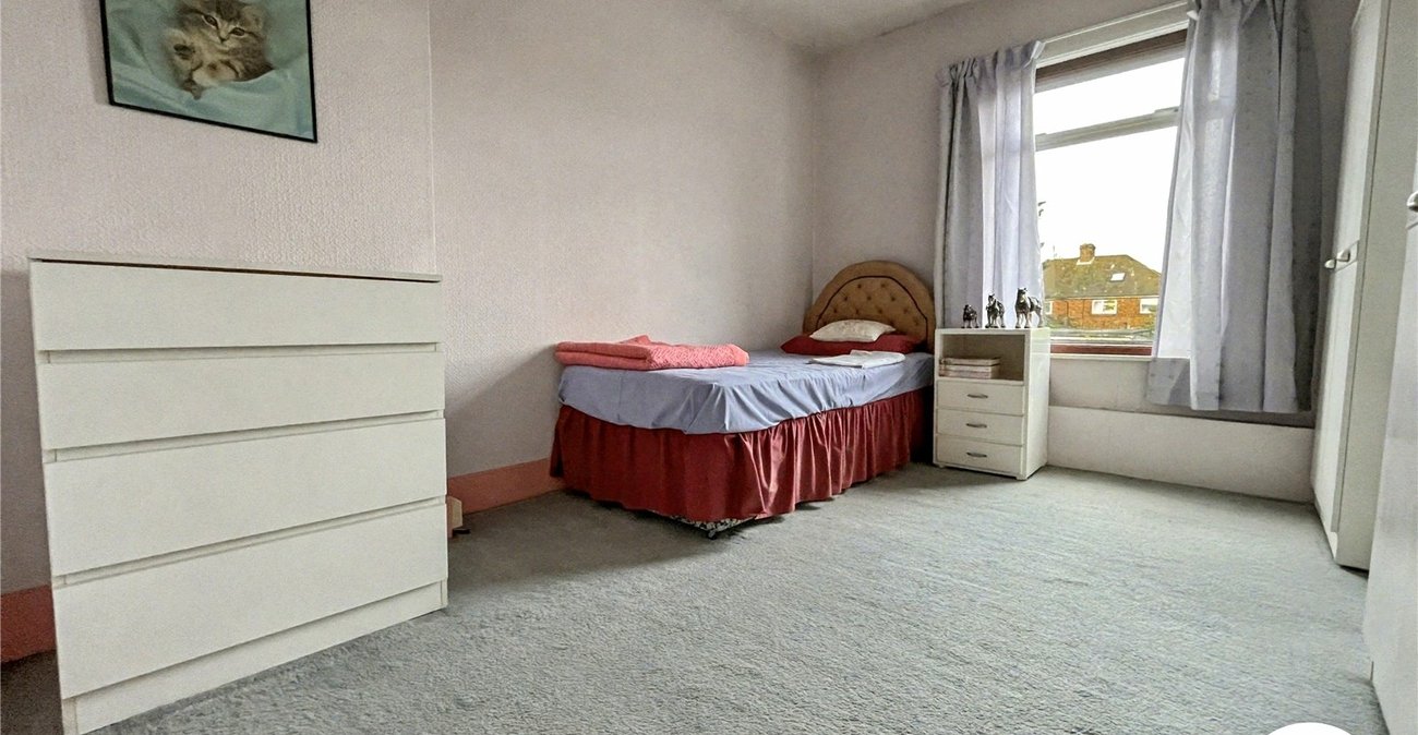 2 bedroom house for sale in Snodland | Robinson Michael & Jackson