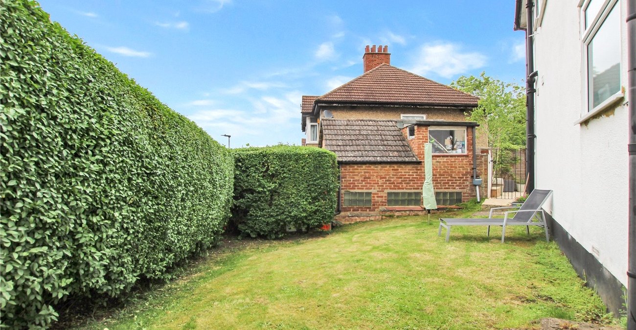 4 bedroom house for sale in Shooters Hill | Robinson Jackson
