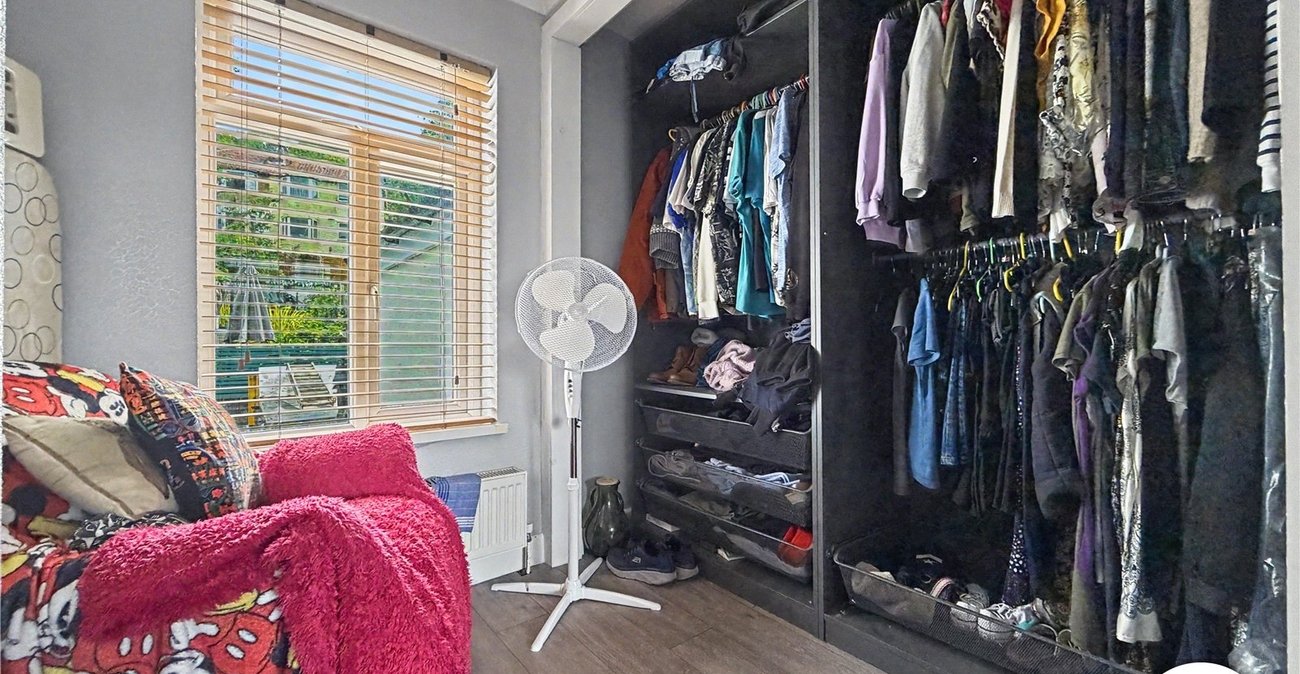 2 bedroom house for sale in Chatham | Robinson Michael & Jackson