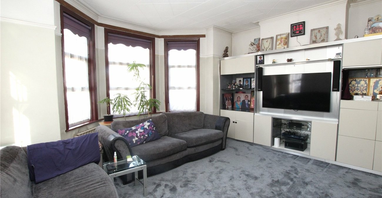 3 bedroom house for sale in Plumstead | Robinson Jackson