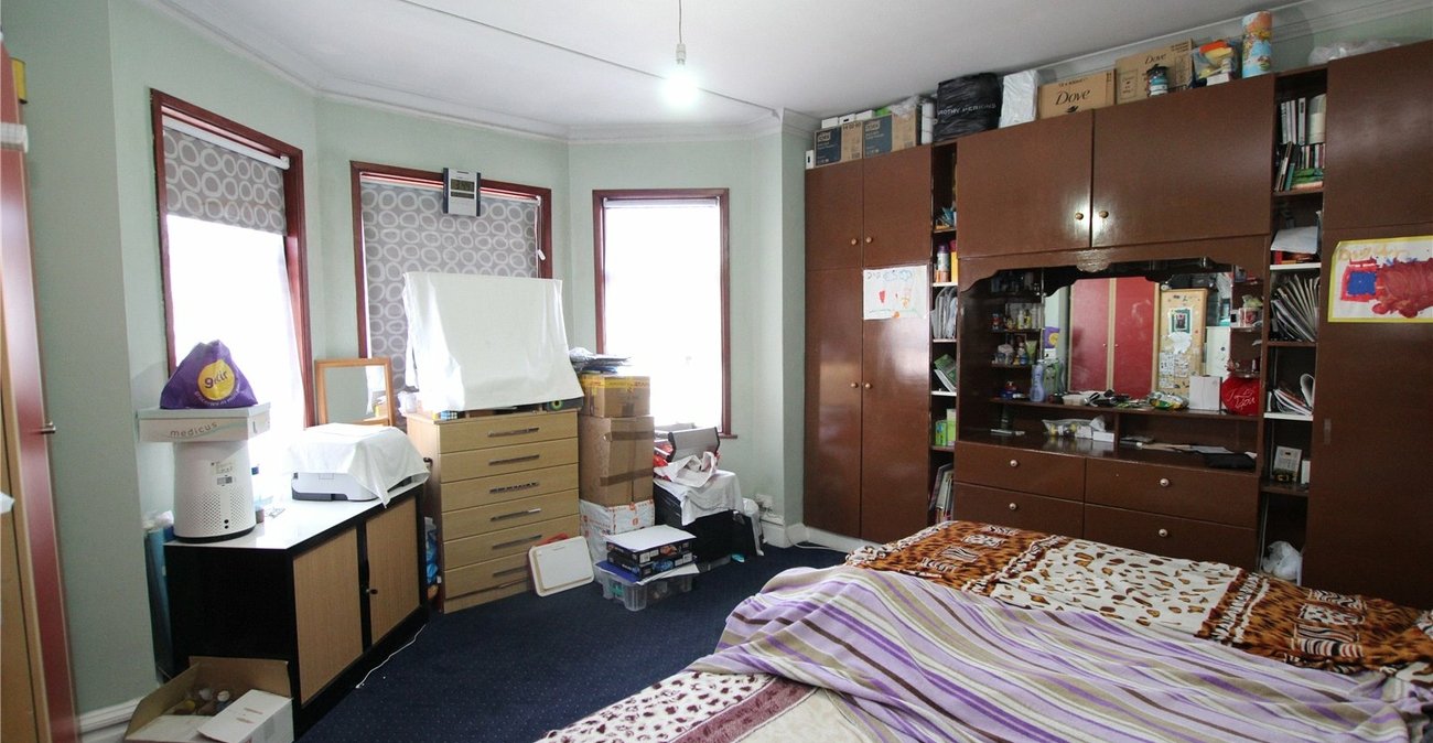 3 bedroom house for sale in Plumstead | Robinson Jackson