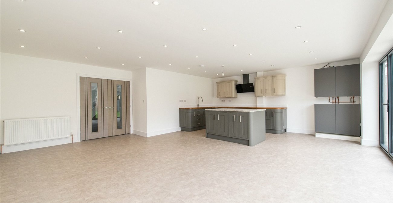 3 bedroom house for sale in Conyer | Robinson Michael & Jackson