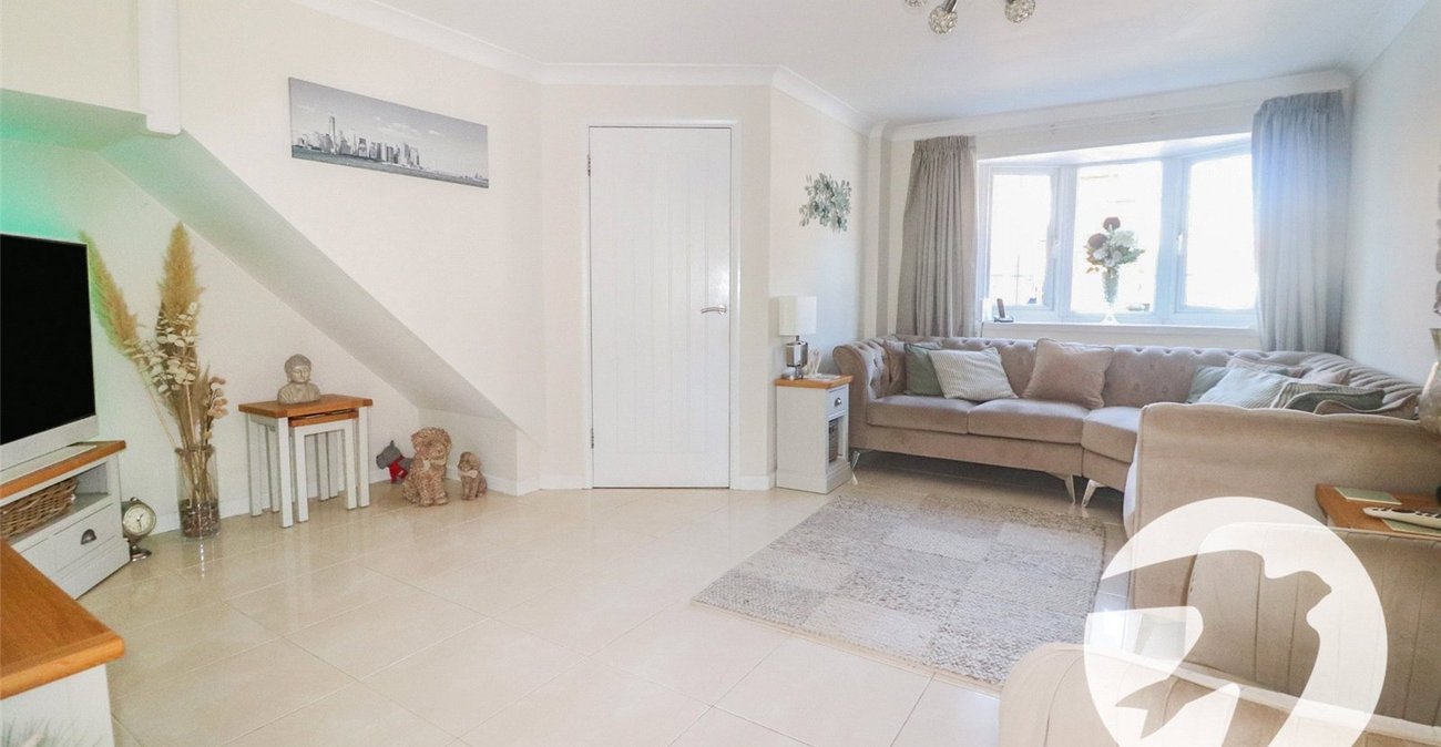 4 bedroom house for sale in Erith | Robinson Jackson