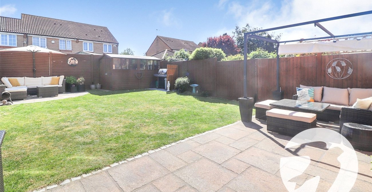 4 bedroom house for sale in Erith | Robinson Jackson