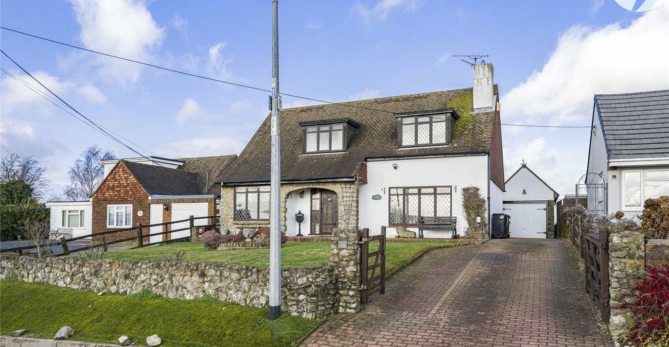 3 bedroom house for sale in High Halstow | Robinson Michael & Jackson