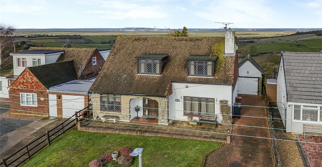 3 bedroom house for sale in High Halstow | Robinson Michael & Jackson