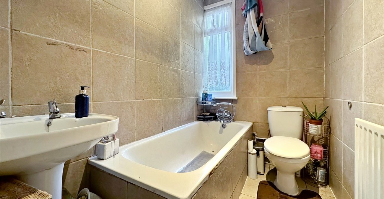 3 bedroom house for sale in Maidstone | Robinson Michael & Jackson