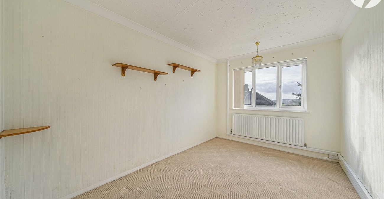 2 bedroom bungalow for sale in Darenth | Robinson Jackson