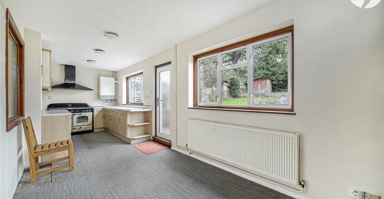 5 bedroom house for sale in Darenth | Robinson Jackson